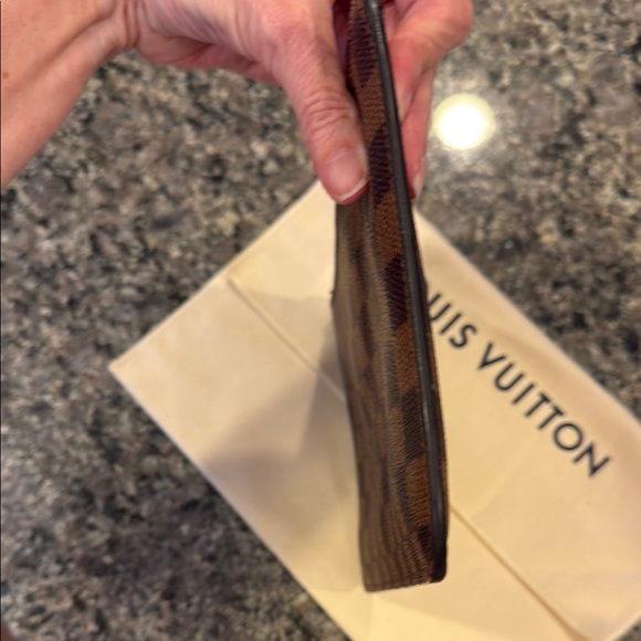 Louis Vuitton Damier Ebene Neverful Pouch - Picture 3 of 14
